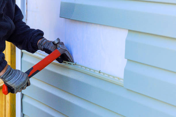Trusted Storm Damage Siding Repair service in Elizabeth, NJ - Creative Siding